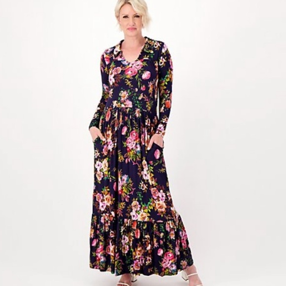 Tolani Collection NWT Floral Vivian Maxi Dress with Pockets size M - Picture 1 of 16